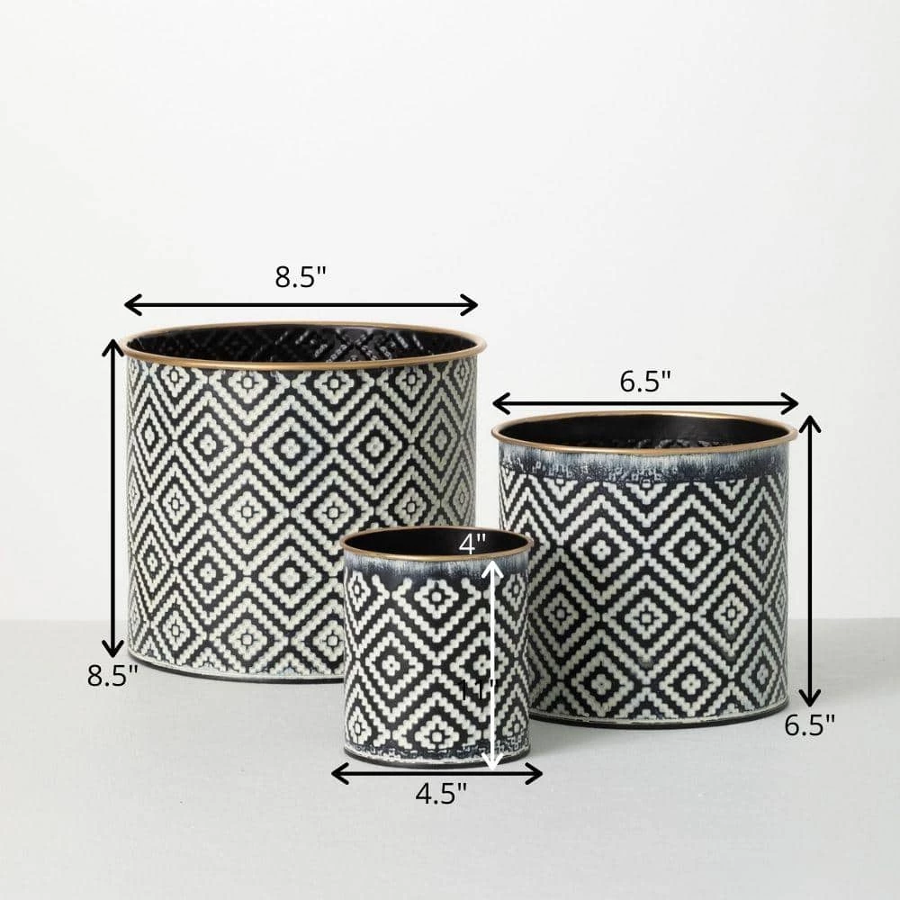 SULLIVANS Black and White Gemoetric Pattern Metal Planter (Set of 3) 8 SULLIVANS Black and White Gemoetric Pattern Metal Planter (Set of 3) - Image 6