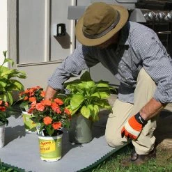 Vigoro 4 ft. x 100 ft. Matrix Grid Heavy-Duty Landscape Fabric (4-Pack) -VIGORO Store vigoro landscape fabric vpnm410085 4pk fa 1000